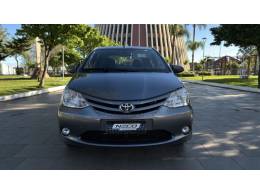 TOYOTA - ETIOS - 2016/2016 - Cinza - R$ 49.950,00