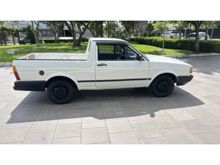 VOLKSWAGEN - SAVEIRO - 1994/1994 - Branca - R$ 23.950,00