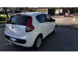 FIAT - PALIO - 2015/2015 - Branca - R$ 35.450,00