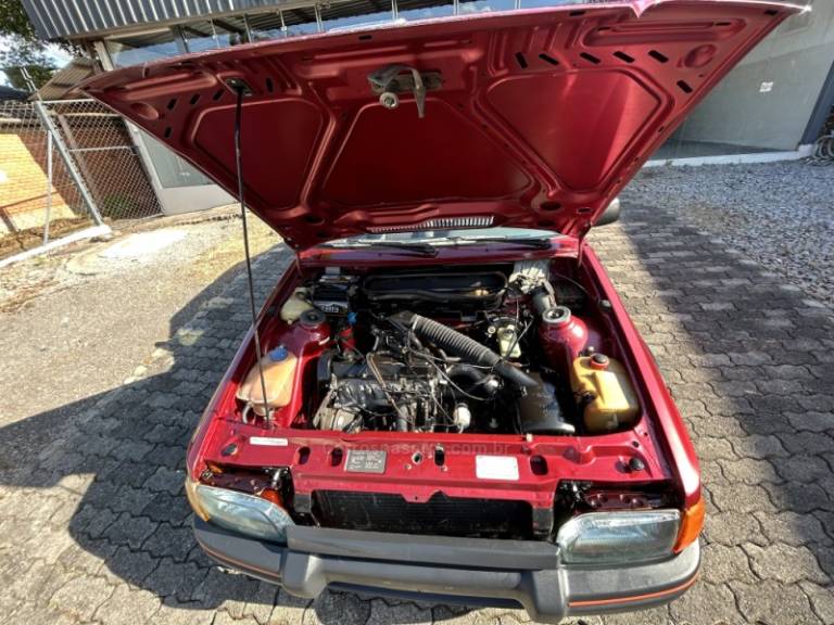 FORD - ESCORT - 1989/1989 - Vinho - R$ 19.920,00