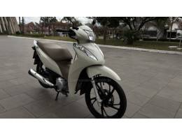 HONDA - BIZ 125 - 2023/2023 - Branca - R$ 16.950,00