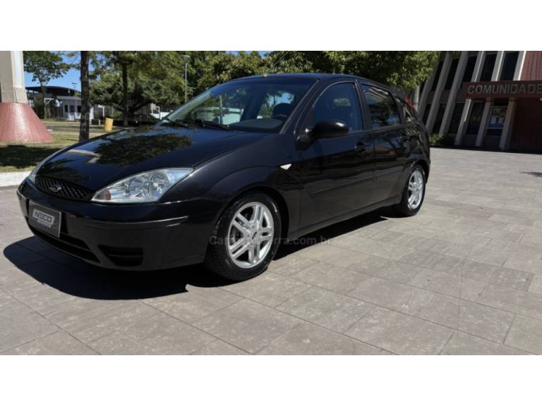 FORD - FOCUS - 2009/2009 - Azul - R$ 29.950,00