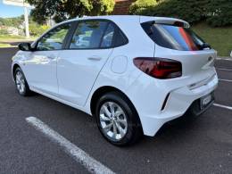 CHEVROLET - ONIX - 2023/2023 - Branca - R$ 69.950,00