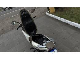 HONDA - BIZ 125 - 2023/2023 - Branca - R$ 16.950,00