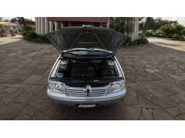 VOLKSWAGEN - BORA - 2006/2006 - Prata - R$ 32.950,00