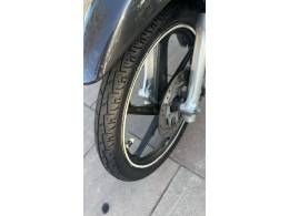 HONDA - BIZ 125 - 2012/2012 - Cinza - R$ 11.950,00