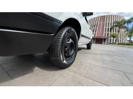 VOLKSWAGEN - SAVEIRO - 1994/1994 - Branca - R$ 23.950,00