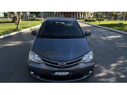TOYOTA - ETIOS - 2016/2016 - Cinza - R$ 49.950,00