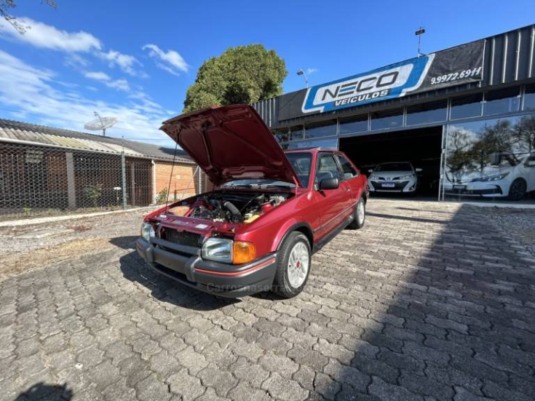FORD - ESCORT - 1989/1989 - Vinho - R$ 19.920,00