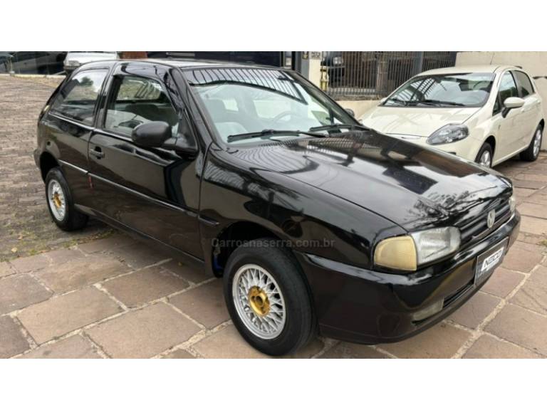 VOLKSWAGEN - GOL - 1996/1996 - Preta - R$ 13.950,00
