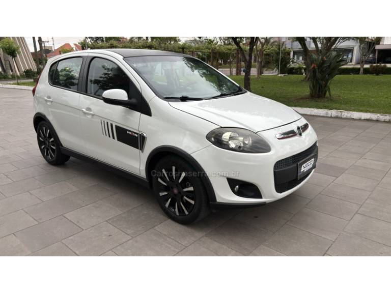 FIAT - PALIO - 2013/2013 - Branca - R$ 39.950,00