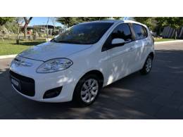 FIAT - PALIO - 2015/2015 - Branca - R$ 35.450,00