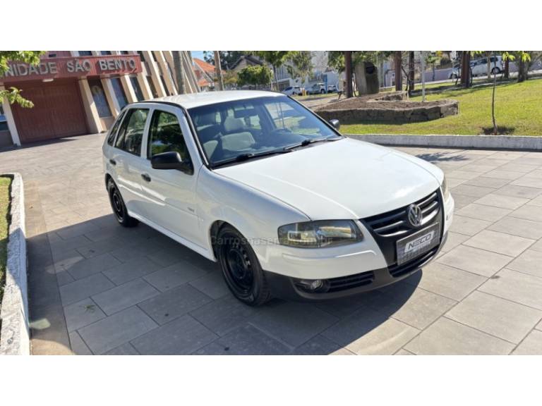 VOLKSWAGEN - GOL - 2008/2008 - Branca - R$ 22.950,00