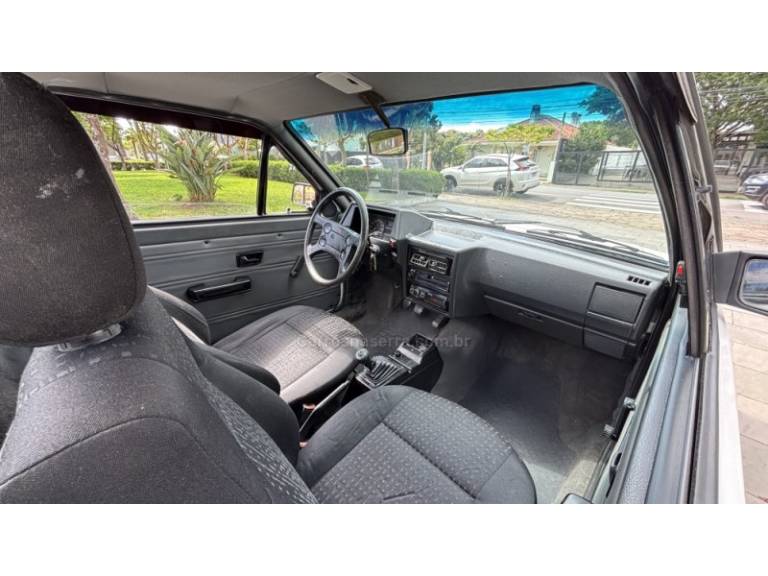 VOLKSWAGEN - SAVEIRO - 1994/1994 - Branca - R$ 23.950,00