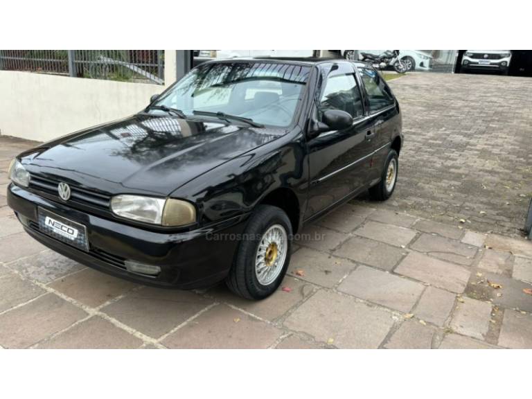 VOLKSWAGEN - GOL - 1996/1996 - Preta - R$ 13.950,00