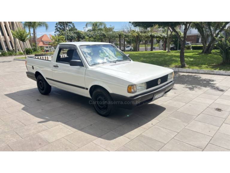 VOLKSWAGEN - SAVEIRO - 1994/1994 - Branca - R$ 23.950,00